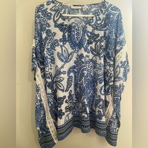 Susan Graver Blue and White Floral Blouse